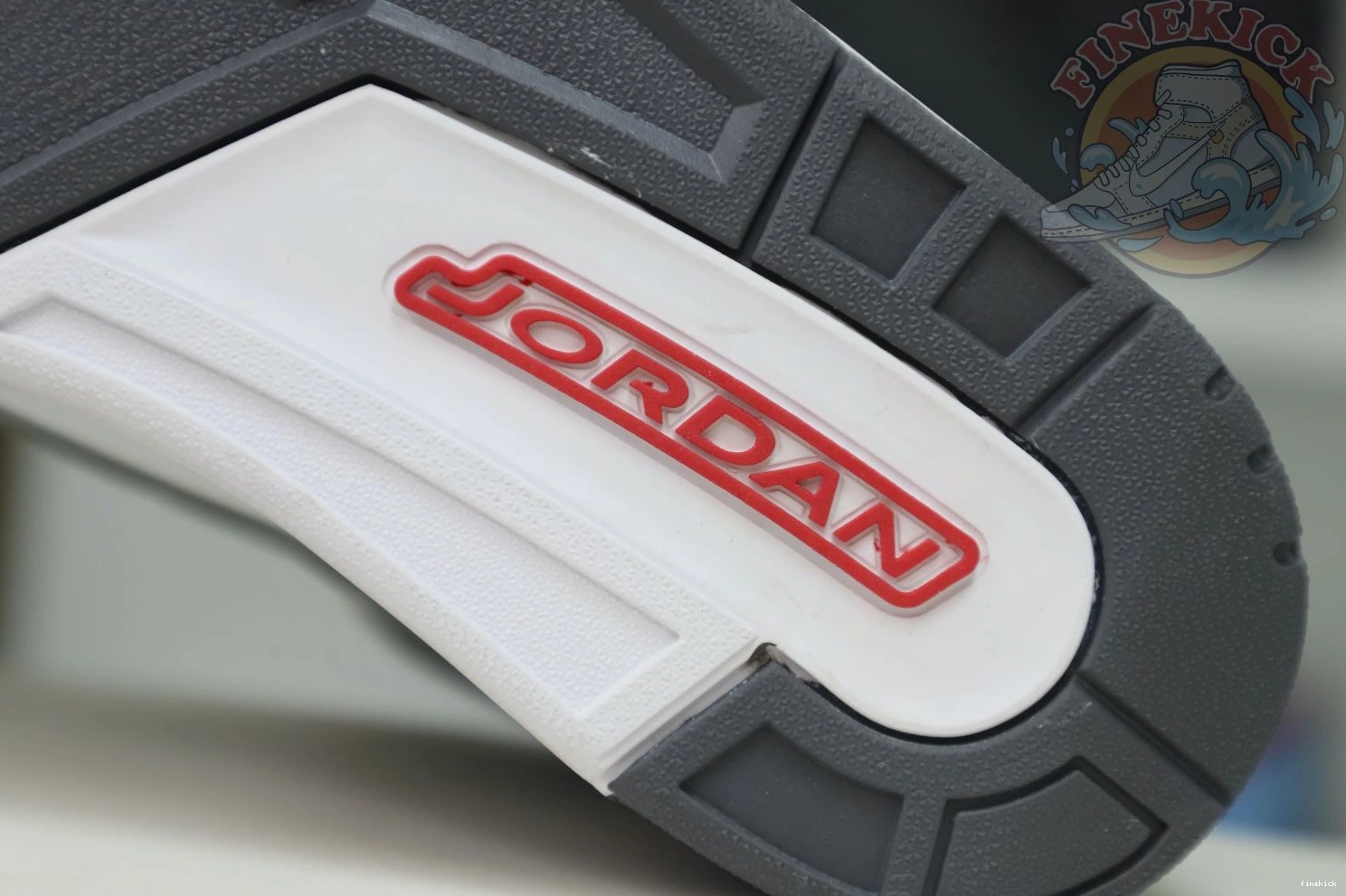 Jordan retro